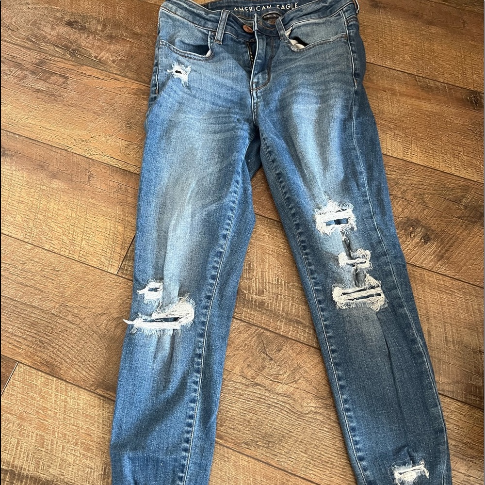 AMERICAN EAGLE SKINNY JEANS, SIZE 2 SHORT, MID RISE, GOOD CONDITION